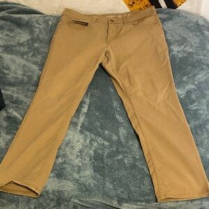 Men's Tan Pants